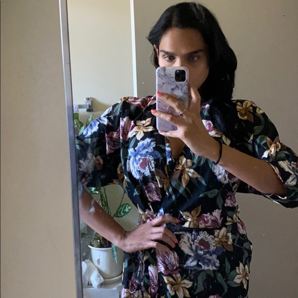 Floral Boohoo Tall Wrap Dress 🌺 - Picture 7 of 7